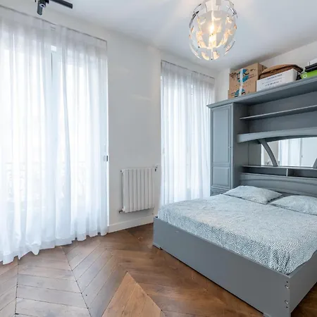 Appartamento Passy Spacieux 2 Balcon Parigi